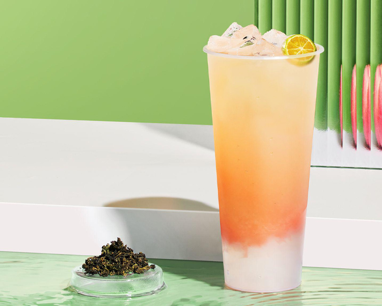 加盟沪上阿姨奶茶店需要多少钱，奶茶店加盟费用和流程