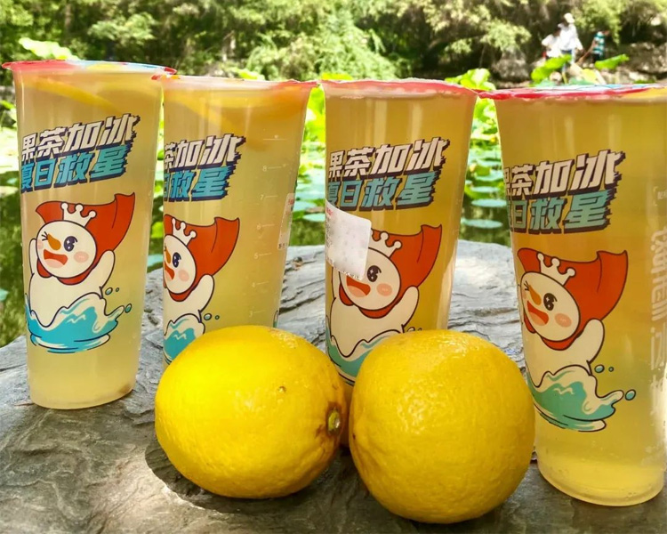 蜜雪冰城加盟多少钱左右啊，如何加盟蜜雪冰城奶茶店