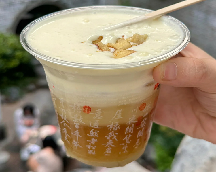 2025开一家茶颜悦色加盟费用明细表，加盟茶颜悦色茶饮店一般要多少加盟费