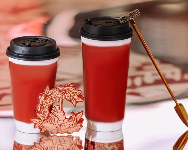 在镇上霸王茶姬加盟费要多少钱，霸王茶姬经营要多少加盟费