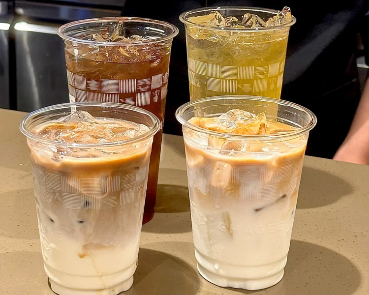 国风茶饮霸王茶姬加盟需要多少钱，开一家霸王茶姬店要什么条件